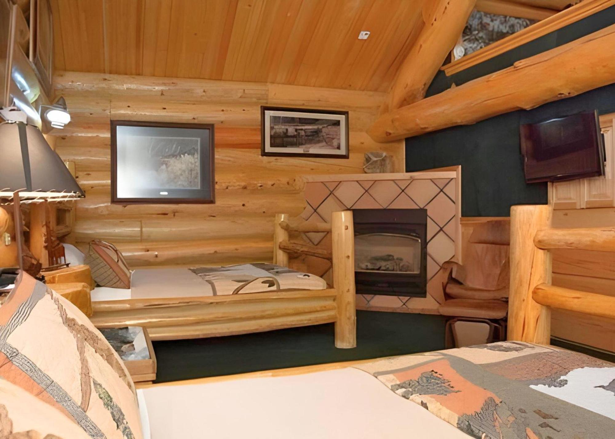 Villa Hibernation Station à West Yellowstone Extérieur photo