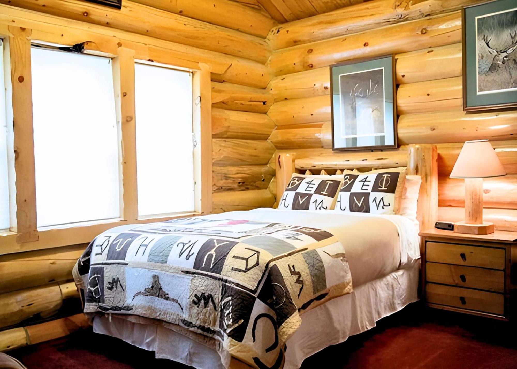 Villa Hibernation Station à West Yellowstone Extérieur photo