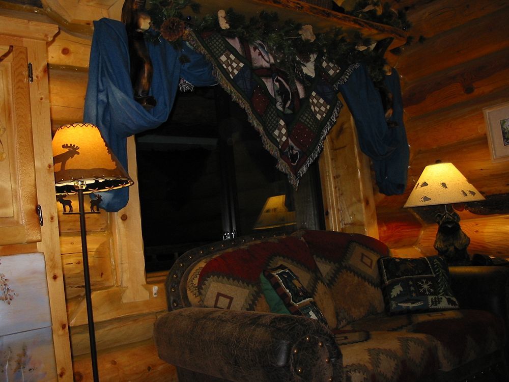 Villa Hibernation Station à West Yellowstone Extérieur photo